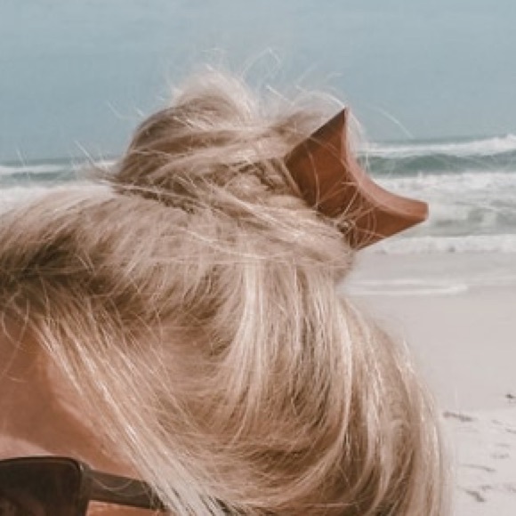 Natural Wooden Hair Fork | Unbranded - Picture 1 of 3